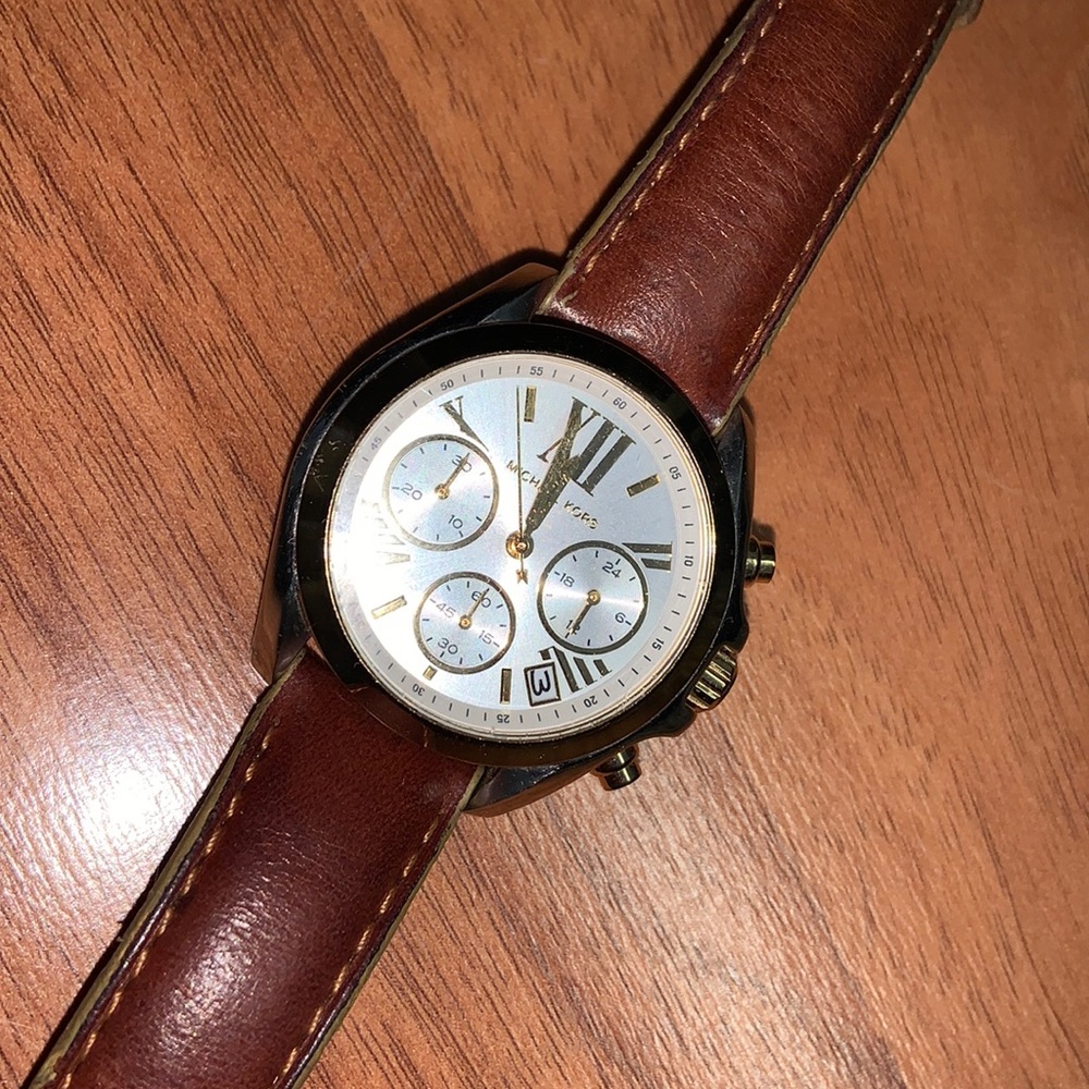 Michael Kors Bradshaw Chronograph Silver Dial Tan Leather Ladies Watch - Picture 4 of 11